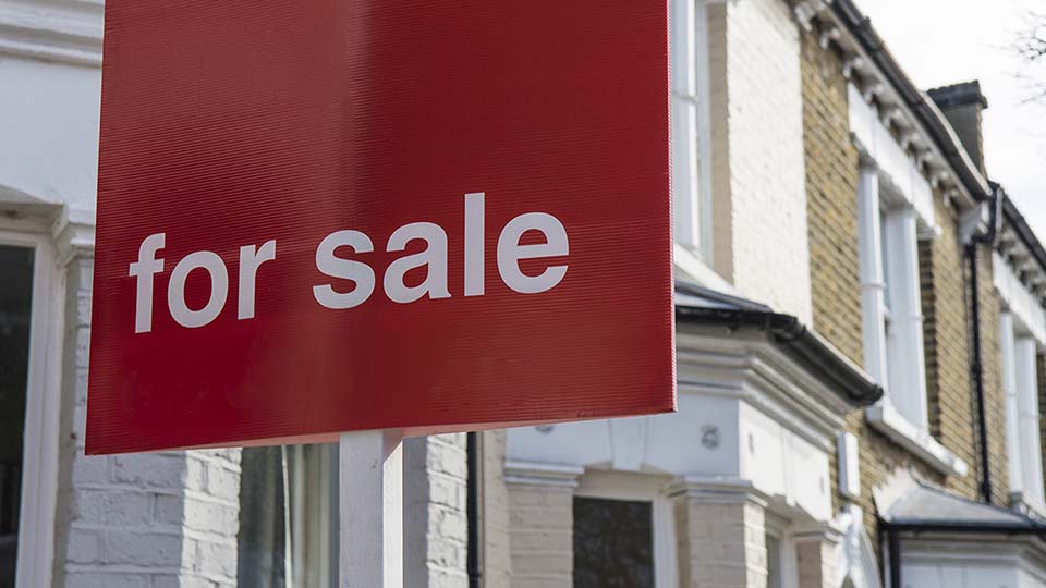 Why Estate Agents Sometimes Overprice Probate Properties